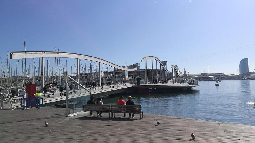 巴塞罗那究竟在哪里?一篇文章带你了解它的位置和魅力。