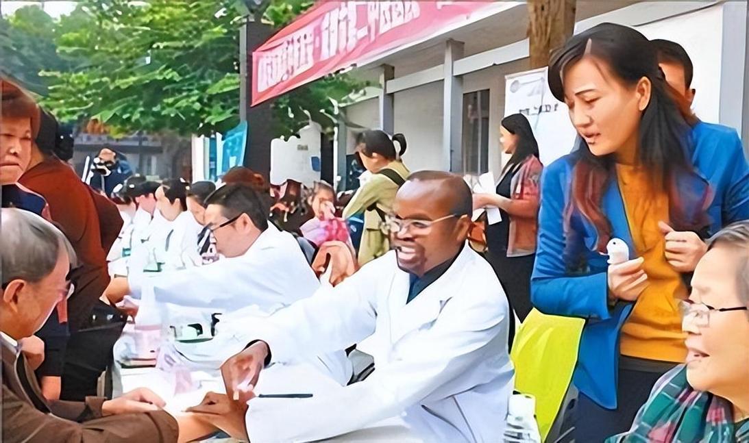 迪亚拉是中国国籍吗？揭秘非洲中医博士的30年中国情