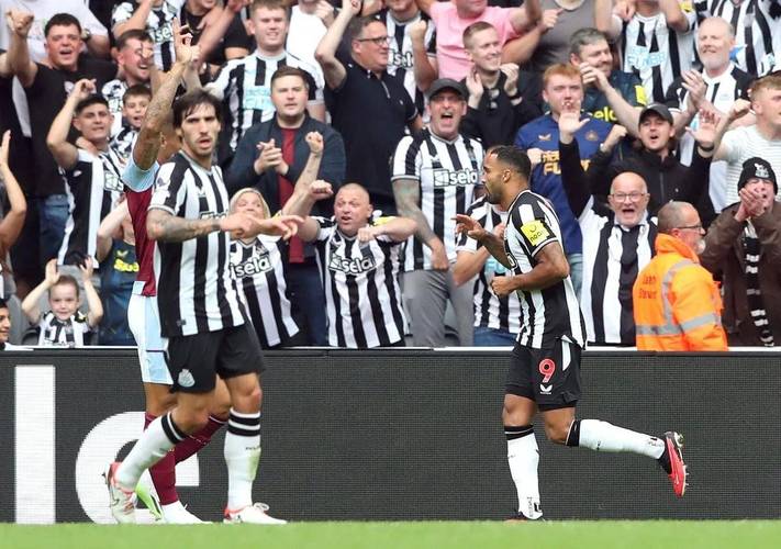 约翰巴恩斯实力到底如何?从数据到荣誉全面分析