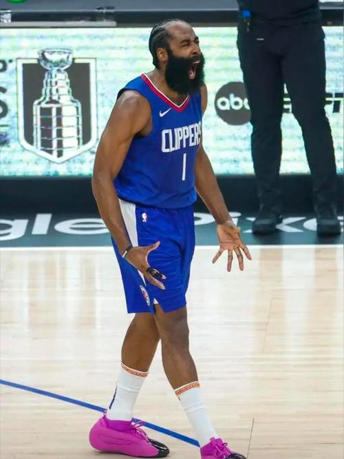 哈登受伤了？腿部伤势严重吗？会缺席多久比赛？