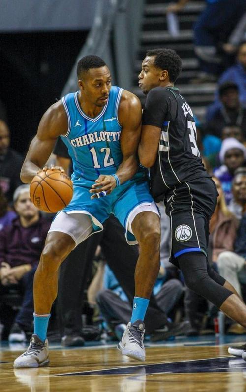 霍华德效力过哪些球队？细数他的NBA征程