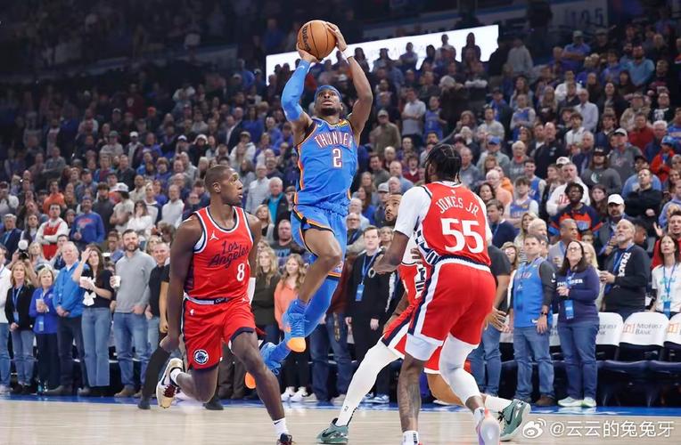 哈登受伤了？腿部伤势严重吗？会缺席多久比赛？