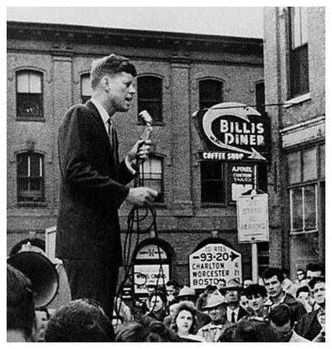 肯尼迪总统为何如此深入人心?探秘他受欢迎的原因