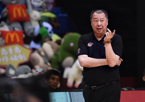 深度解读：吴庆龙离开青岛男篮的真正原因