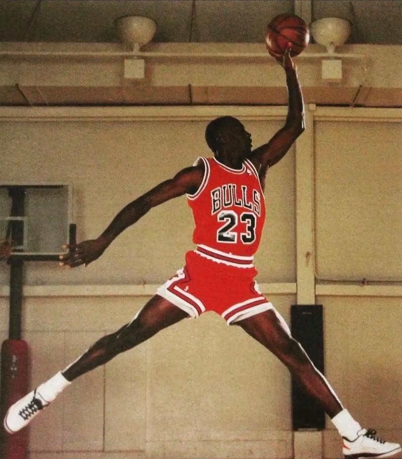 篮球巨星迈克尔乔丹身高是多少?深度解读其辉煌成就