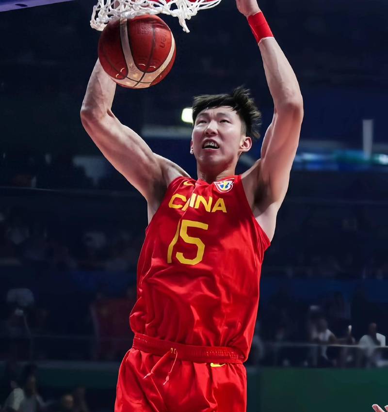 最新消息：周琦现在在哪？他已正式加盟北京首钢队！