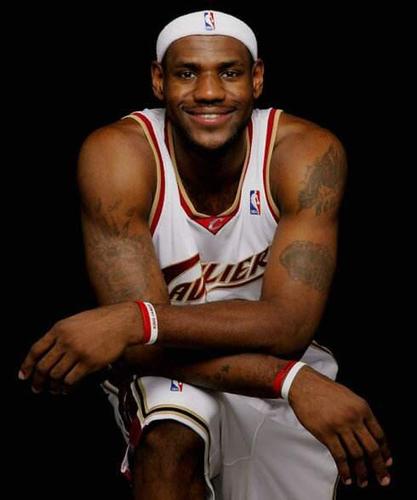 曾经的NBA球星瓦莱乔，现在在哪个球队？瓦莱乔的辉煌战绩回顾