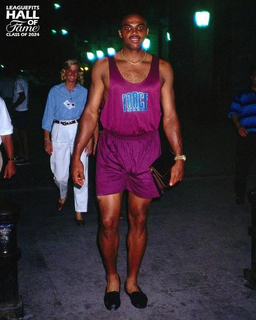 巴克利算巨星吗？飞猪的辉煌与遗憾，带你了解真相