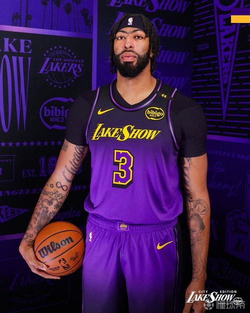 想知道塔克湖人球衣号码？这里有答案！