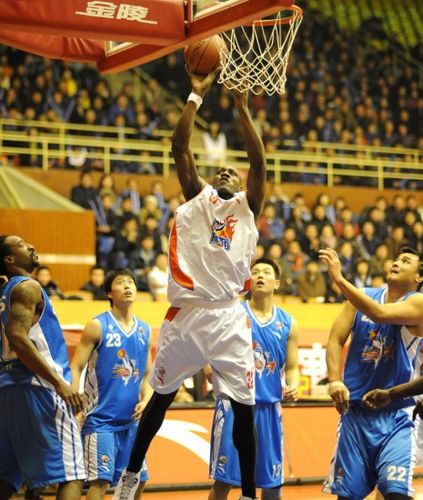 评价李本森的篮球实力，天赋异禀的球员为何最终走向沉沦？