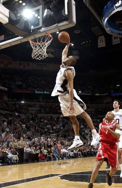 帕克哪年进入NBA？回顾他的辉煌职业生涯和选秀历程