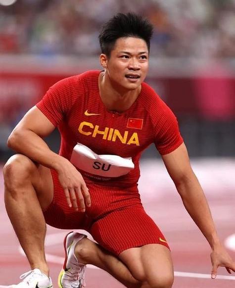 刘翔巅峰对决苏炳添：他能跑赢亚洲飞人吗？
