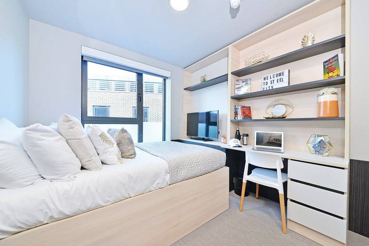 谢菲尔德大学生活怎么样?校园环境和住宿条件如何?