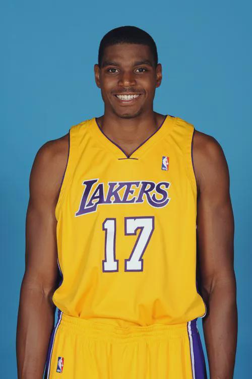 湖人名将拜纳姆的近况如何？他现在在哪里？