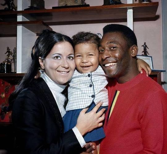 贝利妻子资料有哪些?(完整档案和背景介绍)