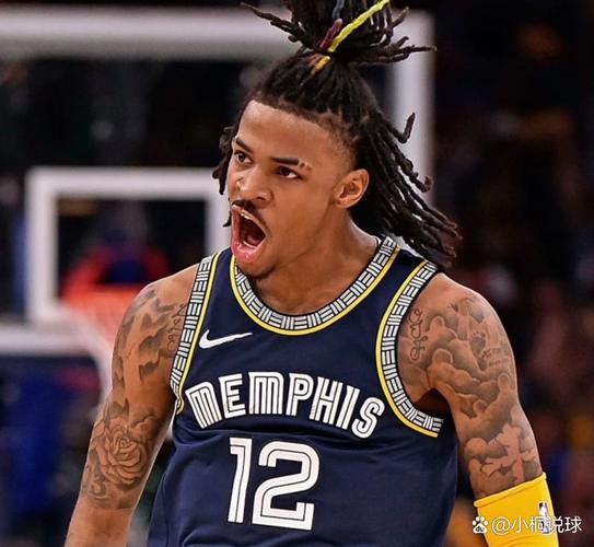 标题均控制在22字内(如最短18字希腊选手退役竟因太穷)