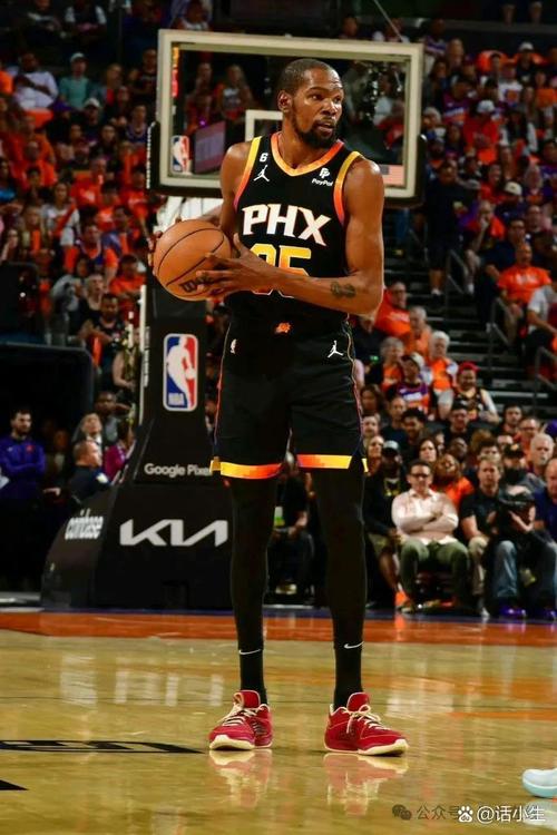 杜兰特为何35岁退役？球迷最关心的三大关键问题