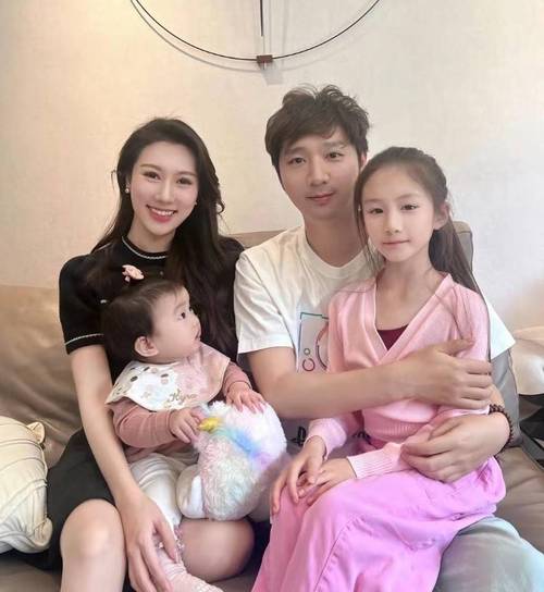 陈佩斯哥哥叫什么名？两人背景大揭秘！