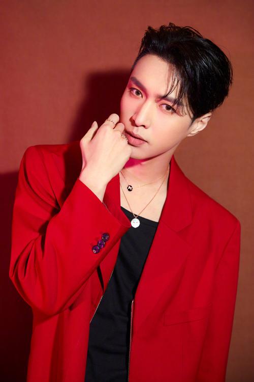 专业点评张艺兴内衣广告 这3点最打动消费者