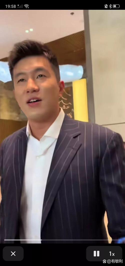 郭艾伦父亲最新动态？关注他近况独家分享(真实生活近情)