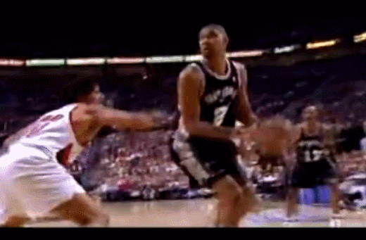 邓肯因笑被罚场球迷怎么看？(各方反应全集合辑)