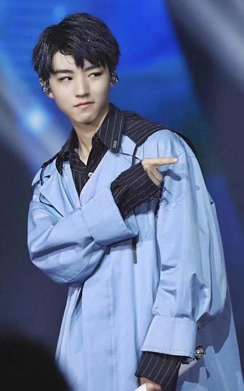 王霜喊话武磊后网友咋说？粉丝期待两人新合作