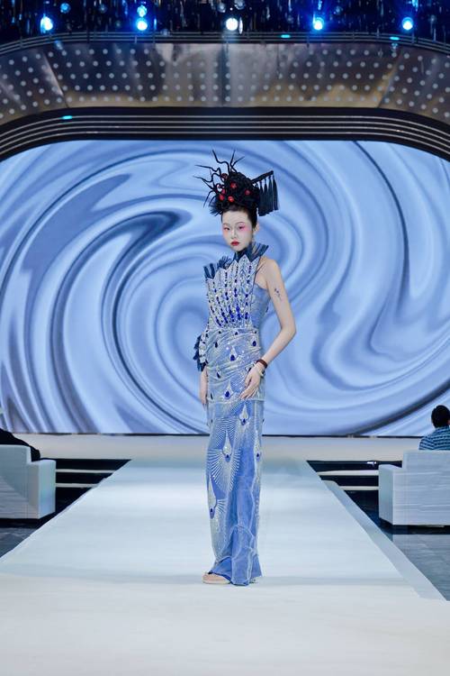 舞美师是谁？舞台设计专家身份深度揭秘！