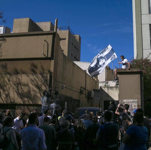 马拉多纳脑部手术后恢复如何?完整纪实过程公开!