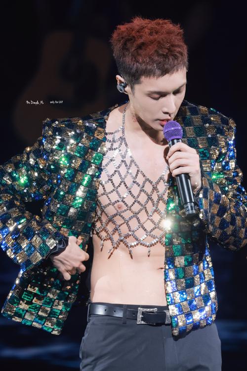 专业点评张艺兴内衣广告 这3点最打动消费者