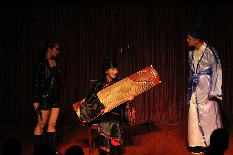 开心麻花甜咸配在哪里看？线上平台攻略超实用！