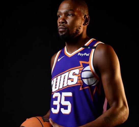 杜兰特为何35岁退役?球迷最关心的三大关键问题