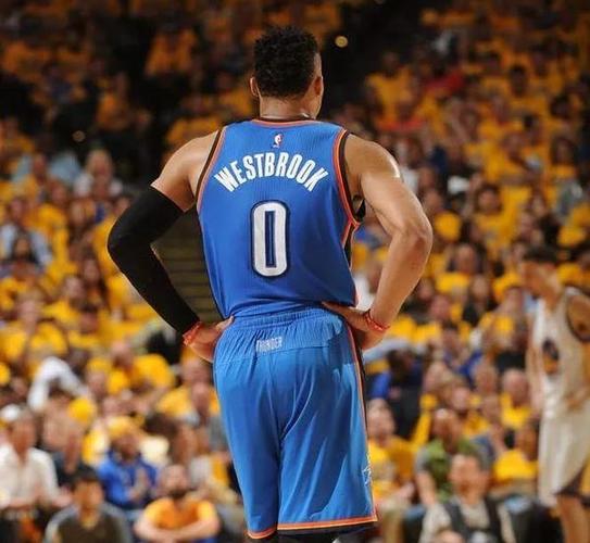 火箭雷霆直播怎么看？推荐平台立刻观看精彩！