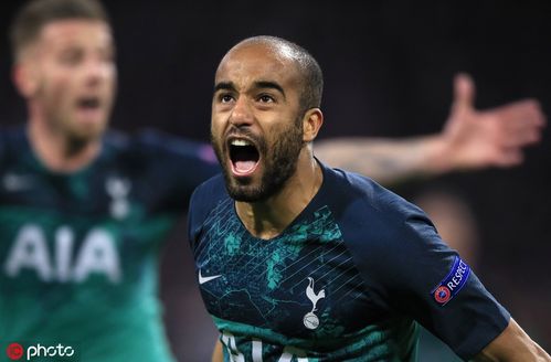 小卢卡斯读秒绝杀有多牛？价值千金的最后一分钟进球！