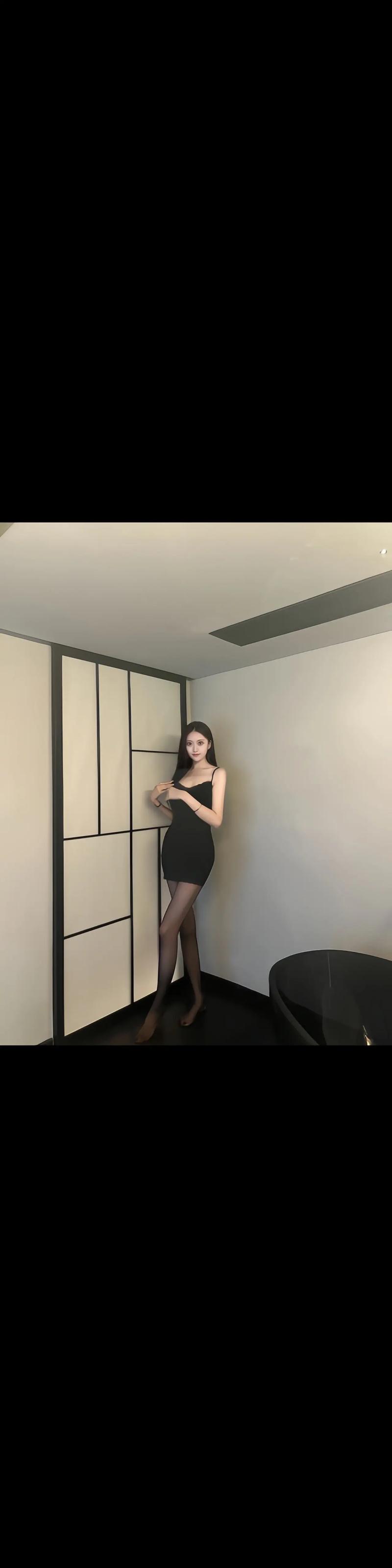 黑丝照片怎么拍好看?掌握这几招轻松拍出女神范