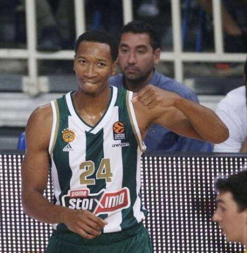 韦斯利约翰逊篮球生涯亮点解析，他打过哪些球队