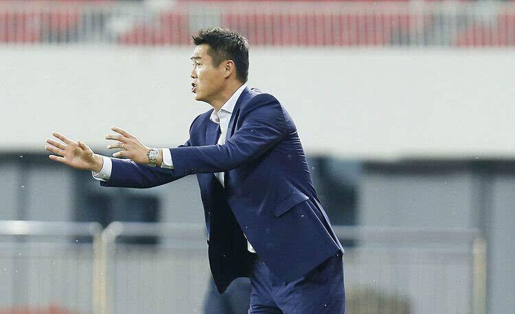 青岛中能宣布主帅后联赛排名如何？影响预测分享！