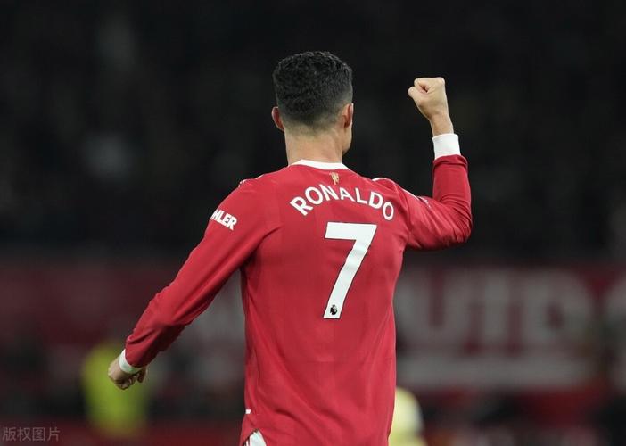 里格贝特·宋踢球风格怎么样？解析中场硬汉战术价值