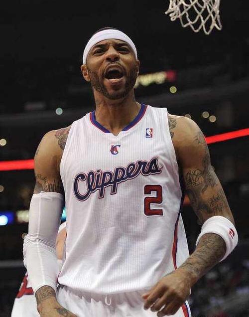 肯扬-马丁现在做啥？追踪退役后的生活与最新消息！