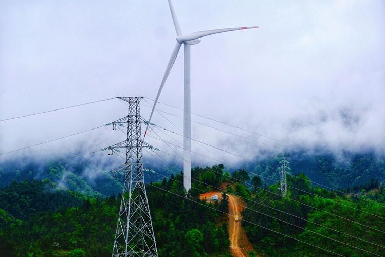 南方电网用爱发电为什么火爆？(解读背后感人故事细节！)