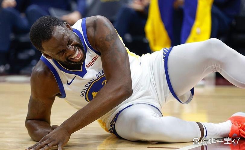 奥科吉打库里脚踝事件引发多大关注?新闻排行榜前几说透