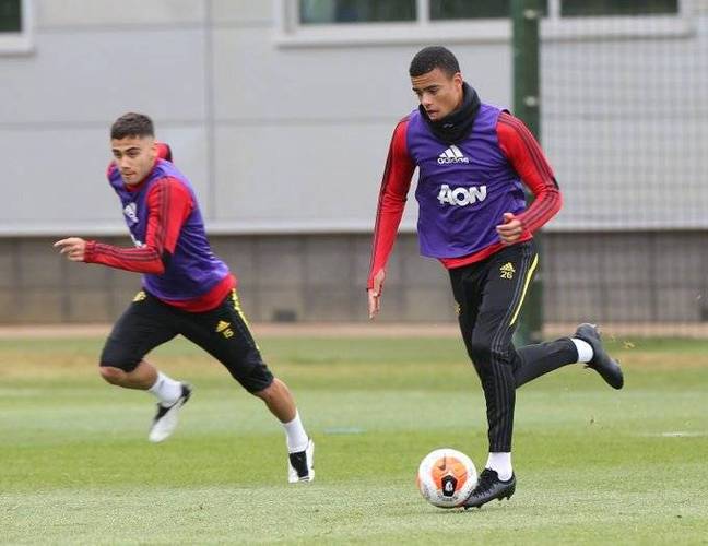 曼联球星训练秘诀？学习专业技巧快速提升！