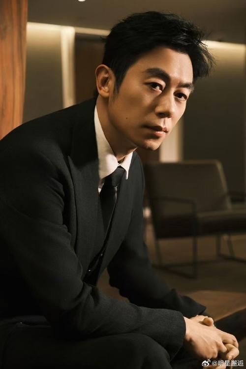 朱亚文换头像了有何深意？(娱乐圈内幕解读事件)