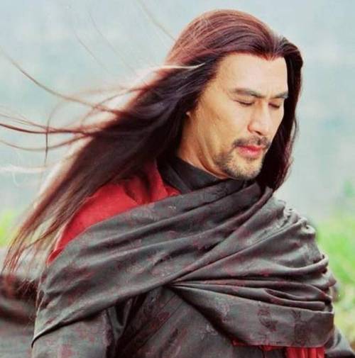 徐锦江是不是迈克的伴舞？揭秘真相网友热议不断！