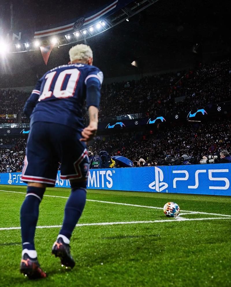 诺坎普奇迹背后的故事(5个细节带你重温足球经典)