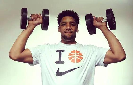 贾利尔-奥卡福未来去向如何？NBA前景全面展望！