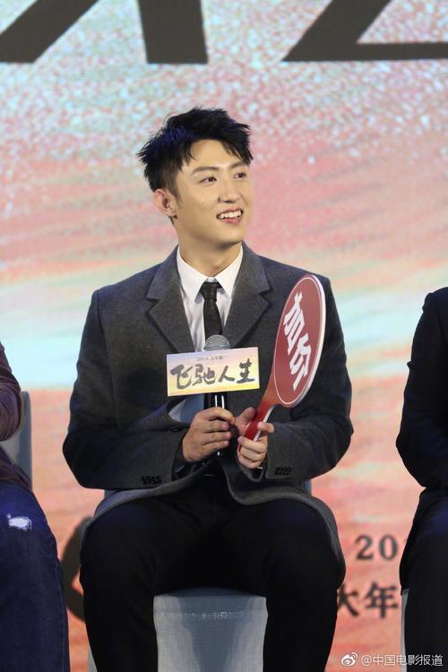 如何模仿韩寒雨中5公里17分钟？(新手入门训练3招指南)