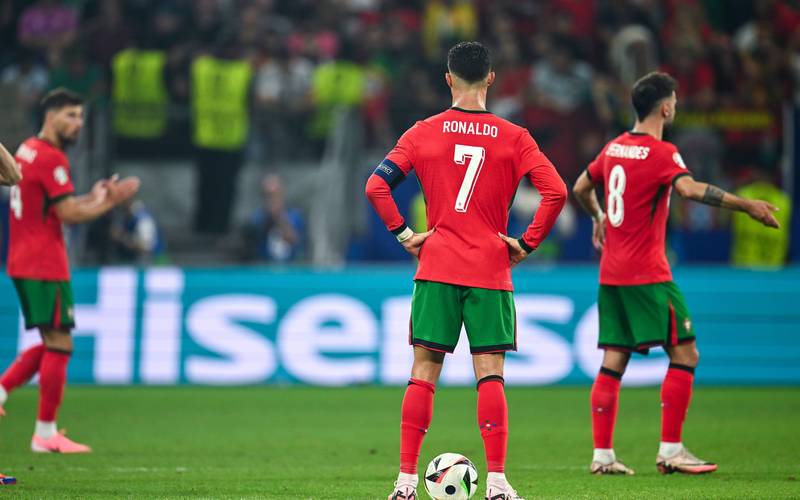 C罗在葡萄牙队作用大吗？(剖析队长关键角色与影响)