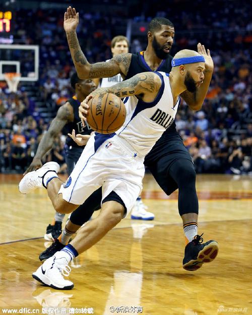 NBA新浪体育评论功能强吗?球迷互动社区火热参与!