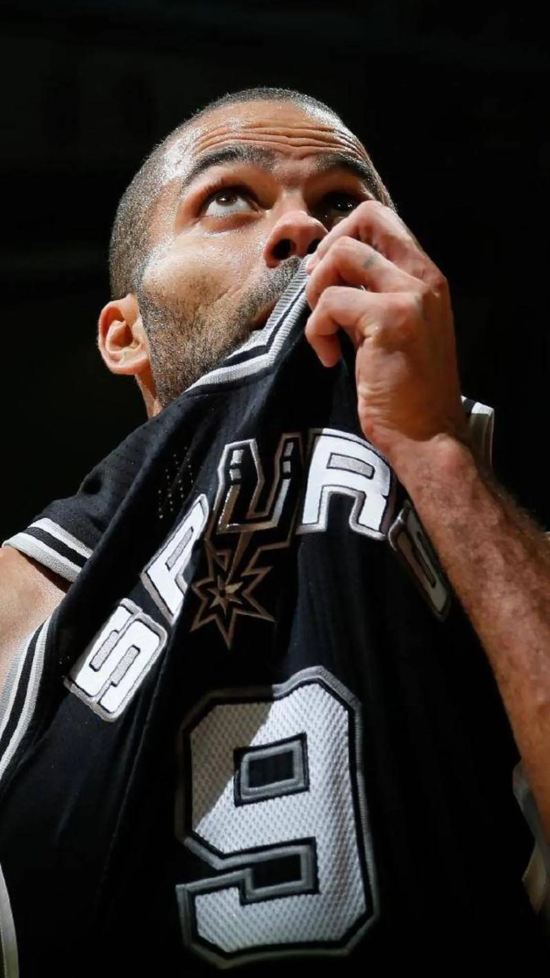 帕克球衣退役仪式回顾？(感人时刻和完整细节分享！)