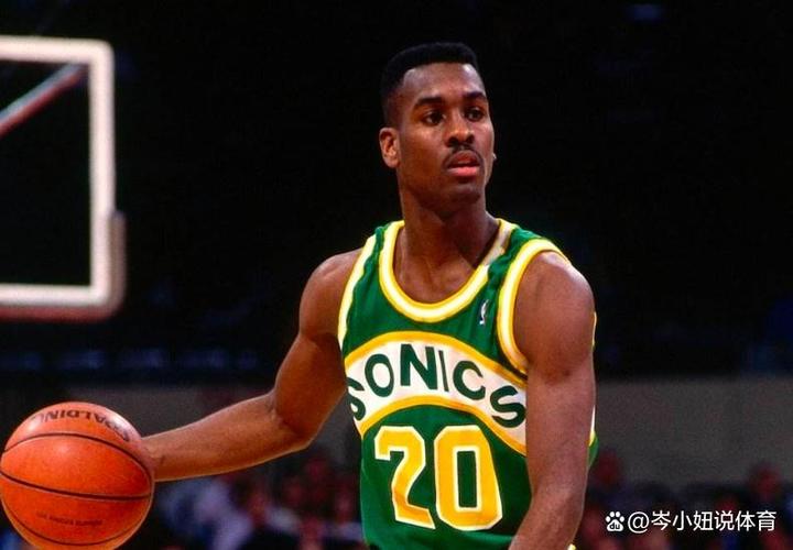 加里佩顿历史地位如何？控卫排名争议挺大